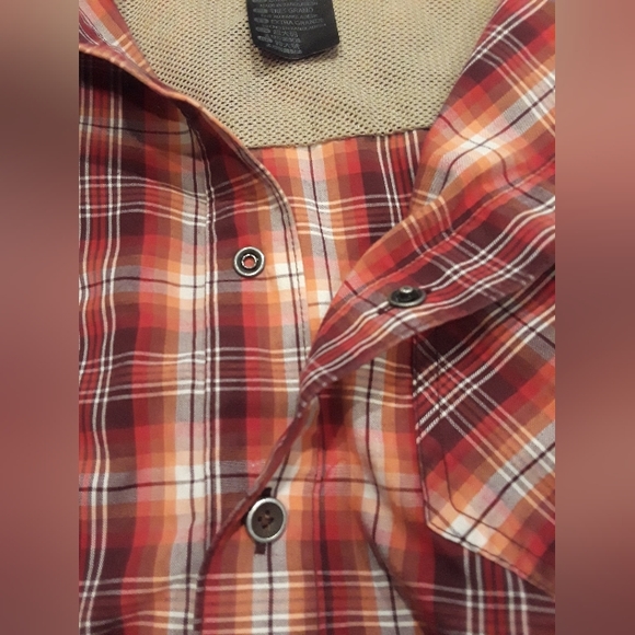 NWOT 5.11 Tactical Button Up Shirt - Picture 4 of 4